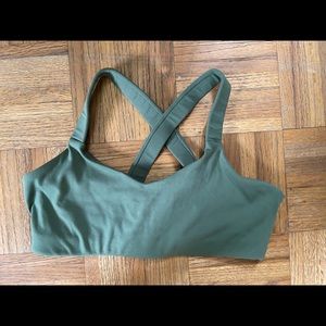 IAB London sports bra, hunter green, size medium, NWOT